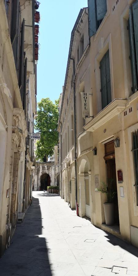 Hotel De L'Amphitheatre Nîmes Dış mekan fotoğraf