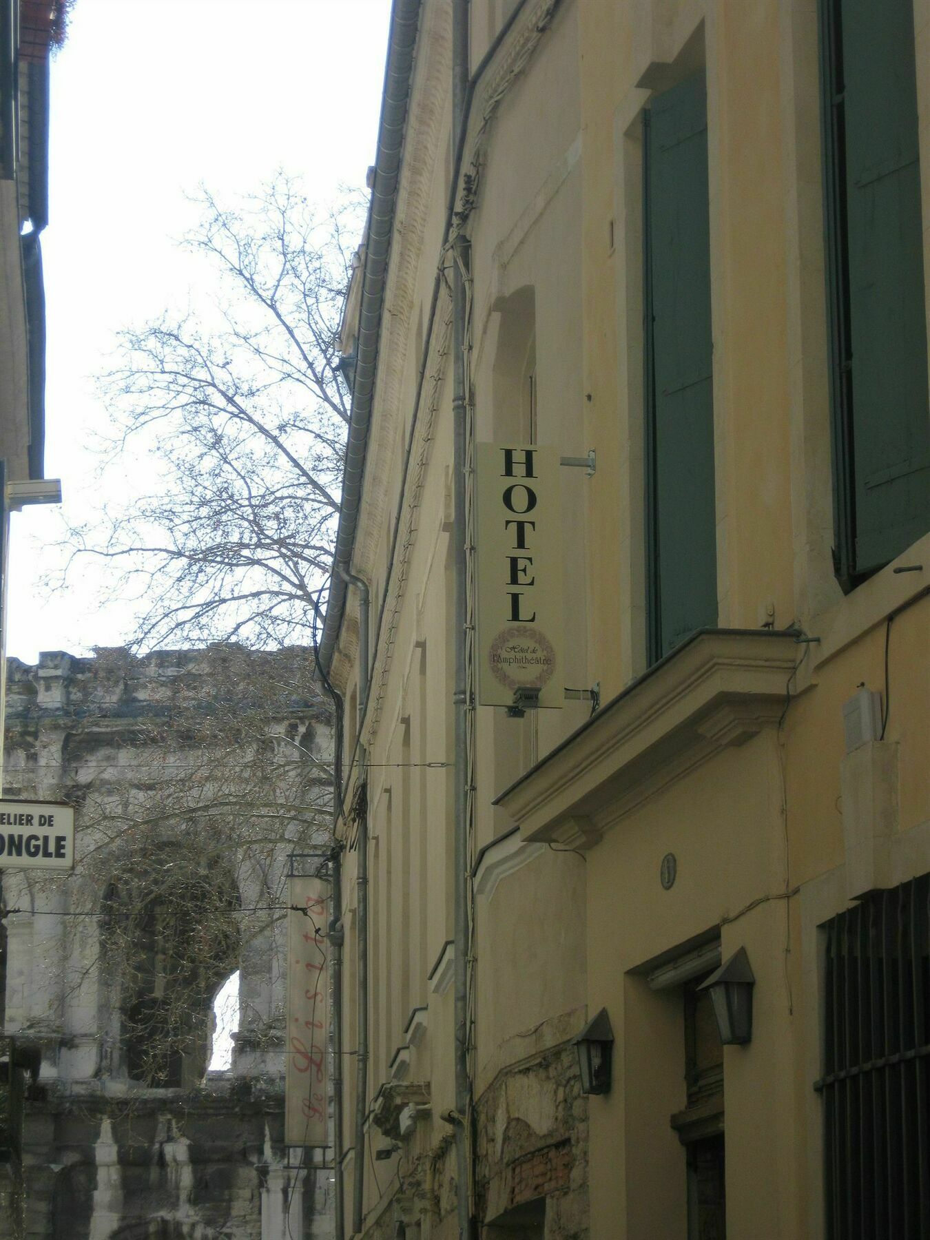Hotel De L'Amphitheatre Nîmes Dış mekan fotoğraf